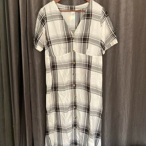 H&M Maternity Dress